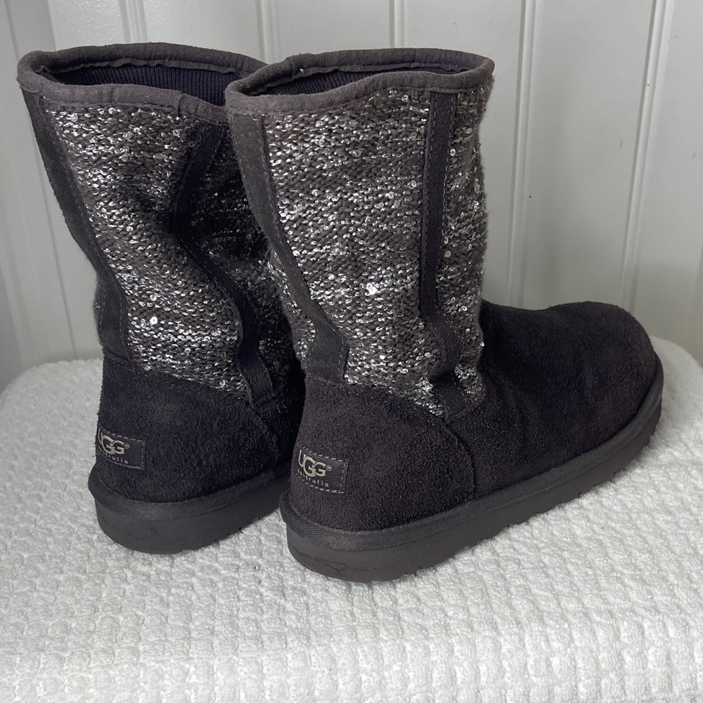 UGG Australia sheepskin boots LYLA SEQUINS Women's SIZE 7